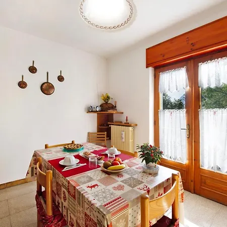 Апартаменты Maison Lorent Champdepraz