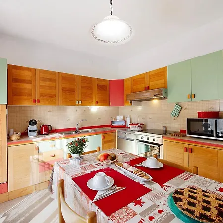 Maison Lorent Apartment Champdepraz